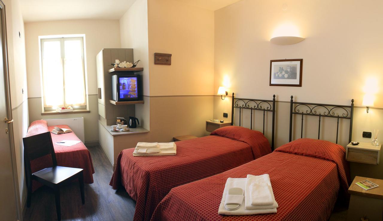 Albergo Benito Norcia Exterior foto