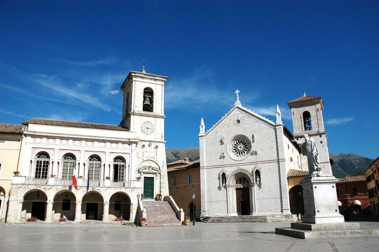 Albergo Benito Norcia Exterior foto